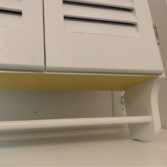 Vintage Wall Mount Spice Rack w Brass Hardware - Picture 12 of 15